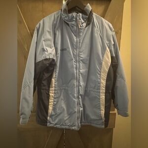 Columbia winter coat, very warm! Size L